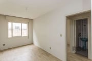 Ótimo apartamento de 42m² com 1 dormitório, living para dois ambientes, banheiro social com ventilação natural, cozinha e área de serviço separada. Bem iluminado e ventilado. Condomínio tranquilo e co