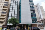 Ampla sala -  Impecável - Desocupada - Centro Histórico &lt;BR&gt;Piso em porcelanato, com split, em prédio de gabarito com elevador e portaria 24 horas. &lt;BR&gt;Na Praça Dom Feliciano, em frente ao