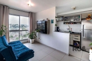 O APARTAMENTO&lt;BR&gt;&lt;BR&gt;Andar alto com vista livre, 2 dormitórios, living para 2 ambientes, cozinha americana com churrasqueira, banheiro social e 1 vaga escriturada. Andar alto com vista liv