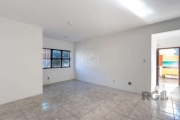 Sala comercial  localizada no bairro Tristeza, uma região conhecida pela sua tranquilidade e qualidade de vida. Com 25 metros quadrados de espaço, esta sala oferece um ambiente perfeito para atender à