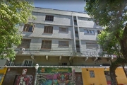 Apartamento localizado no bairro Cidade Baixa na cidade de Porto Alegre/RS, próximo da praça dos Açorianos, com área privativa de 49,39m², sendo mobiliado, 2 quartos, 1 banheiro, cozinha americana, ár