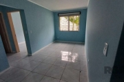 Excelente apartamento Térreo, com 01 dormitório, living estar e jantar, cozinha, banheiro social, área de serviço, gradil.    &lt;BR&gt;&lt;BR&gt;Condomínio com salão de festas, churrasqueira, quadra 