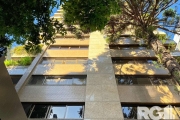 RARIDADE à venda no Condomínio LAKE PARK da Bela Vista: Apartamento mobiliado, decorado, com vista, andar alto, ensolarado - desocupado, porteira fechada. Amplo Living com janelão em L com uma vista d