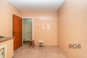 Apartamento de dois dormitórios para venda.&lt;BR&gt;Com peças espaçosas, cozinha , banheiro , sala, dois quartos, dependencia de  empregada, e área  de serviço. Precisa de reforma, ótimo  para invest