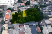 Terreno enorme em localização privilegiada. Não aceita imóvel.