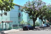 Apartamento à venda no condomínio Residencial Dom Pedro II, localizado na Rua Dona Zulmira, 459, Bairro Cavalhada em Porto Alegre. O apartamento possui 2 quartos, sendo 1 suíte, e 1 vaga de garagem ro