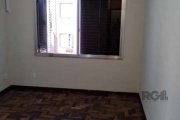 Vende-se apartamento desocupado 2 dormitórios com vaga, living em dois ambientes com ar condicionado, ventilador de teto, copa e cozinha, banho social, área de serviço separada, vaga rotativa,salão de