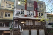 APARTAMENTO DE 1 DORMITORIO, COM SALA, COZINHA, BANHEIRO E AREA DE SERVICO EXTERNA.  LOCALIZADO NA RUA DONA LEOPOLDINA, EM FRENTE A SOGIPA E PROXIMO AO BOURBON ASSIS BRASIL. CONFIRA!