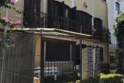 Apartamento de 1 dormitório, de fundos, com vista para o Barra Shopping, excelente por do sol,  arejado e ensolarado, composto de living para 2 ambientes, banheiro social, cozinha e área de serviço. C