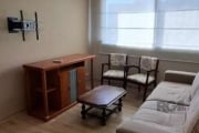 Apartamento no bairro Santana em Porto Alegre com 03 dormitórios, sendo 01 suíte. Semimobiliado com móveis sob medida de excelente qualidade. Permanecem no imóvel cortinas, ar condicionado, iluminação