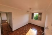 Libertas Imobiliária aluga!&lt;BR&gt;Ótimo apartamento no Condomínio Dom Fernando, no Partenon, lateral, de 3 dormitórios e vaga. Possui sala, 3 dormitórios, banheiro com box de vidro e ventilação nat