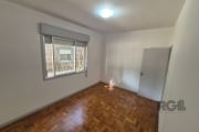 Aconchegante Apartamento de 2 Quartos à Venda em Cavalhada - Porto Alegre&lt;BR&gt;&lt;BR&gt;Se você está buscando um lar confortável e bem localizado, este apartamento é a opção perfeita para você! C