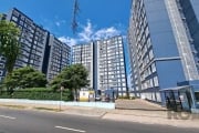 Imóveis vende apartamento, no bairro Alto Petrópolis, no Residencial Dom Manoel, com 2 dormitórios, living para 2 ambientes, cozinha com churrasqueira e área de serviço integrada. Banheiro. Gás Centra