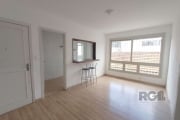 Apartamento 1 dormitório com vaga e elevador no Higienópolis&lt;BR&gt;&lt;BR&gt;Vende-se apartamento de 46m². Possui 1 dormitório, banheiro social, amplo living para 02 ambientes, cozinha americana, á