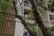 Vende apartamento de 02 dormitórios com 02 sacada , living para 2 ambientes separados,sala de estar e sala de jantar, cozinha e área de serviço separada, banheiro social e auxiliar. ! &lt;BR&gt;Atualm