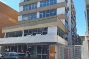 Sala comercial , no bairro São Geraldo, ampla ,com área externa em excelente condições. Próximo a Avenida Farrapos.