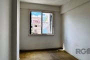 Apartamento 2 dormitórios de frente Living dois ambientes com  sacada,  excelente posição solar, sol Norte, banheiro social, cozinha, área de serviço e banheiro auxiliar podendo ser transformado para 