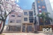 Descubra a sua nova casa no coração da Cidade Baixa, Porto Alegre! Este encantador apartamento está disponível para venda e oferece uma localização privilegiada, com fácil acesso a comércio, serviços 