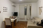 Descubra este aconchegante apartamento na Rua Lasar Segall, número 30, localizado no charmoso bairro São Sebastião em Porto Alegre. &lt;BR&gt;Com uma área privativa de 62,18 m², este imóvel é ideal pa