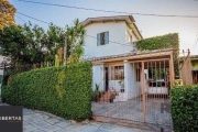 Casa 9 dormitórios à venda Jardim Carvalho Porto Alegre/RS