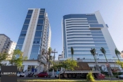 AMPLO CONJUNTO COMERCIAL COM 81 M2  NO HOM NILO