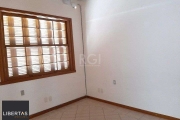 Casa para Venda - 150m², 3 dormitórios, sendo 1 suites, 4 vagas - Floresta