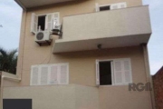 Casa em condomínio 3 dormitórios no bairro Santa Tereza