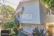 Casa para Venda - 500m², 6 dormitórios, sendo 6 suites, 8 vagas - Boa Vista