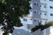 Apartamento 1 dormitório, sala ampla, banheiro social, área de serviço,  2 vagas escrituradas e cobertas.  Condomínio com salão de festas, churrasqueira. Perto da ESPM e transporte na frente.