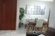 Bruck Imóveis vende apartamento 2 dormitórios com living para 2 ambientes, banheiro social, cozinha e área de integradas com 52 m², cozinha, área de serviço 1 banheiro com box na Zona Sul de Porto Ale