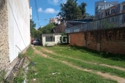 Terreno no bairro Partenon, topografia plana, medindo 8,00 x 37,00 totalizando 296m² de área total.&lt;BR&gt;Próximo a todos os recursos do bairro, tendo em vista sua localização privilegiada.&lt;BR&g