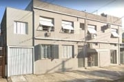 Apartamento diferenciado (estilo casa pois é térreo e com entrada exclusiva) com 3 dormitórios no bairro São Sebastião em Porto Alegre, possui 120,67 m² privativos, posição solar leste/norte, sala com