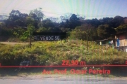 Lindo Terreno de frente á Avenida Prof. Oscar Pereira. Situado no ponto alto do morro, no bairro Cascata de Porto Alegre, detêm visão panorâmica para ³Reserva Ecológica´, conhecido ponto turístico San