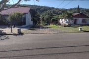 Belíssima área com mais de 4,0 ha - 40.000m² no bairro Vila nova na Estrada Aracajú com acesso todo asfaltado até a entrada. Sítio com mais de 30.000m² de mata nativa e um belo riacho cruzando as terr