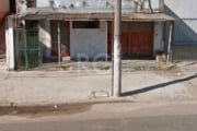 Terreno no Bairro Agronomia, com suas dependências e benfeitorias, medindo 8,58m² de frente por 78,81 de fundos, totalizando 676,18m² de área, localizado na Avenida Bento Gonçalves, próximo ao termina