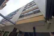 Vende sala  com excelente localização  39,70 m² úteis, divisórias em drywall, copa, banheiro, piso laminado e 1 vaga.&lt;BR&gt;&lt;BR&gt;Condomínio oferece: Portaria em horário comercial e câmeras de 