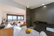 Saia do comum! Loft de 1 quarto, andar alto com sol da manhâ, Semi Mobiliado e com 2 vagas cobertas.&lt;BR&gt;Veja conhecer um lugar diferente para morar.&lt;BR&gt;O empreendimento possui infraestrutu