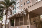 Apartamento dois dormitórios , living, cozinha americana com churrasqueira, de frente com vista panorâmica , vaga de garagem coberta,. Edifício com total Infraestrutura.