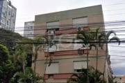 Exclusividade Sperinde Imoveis na Anita Garibaldi, 1940 Excelente apartamento de 1 quarto , com living para 2 ambientes , muito ensolarado e com ótima metragem.&lt;BR&gt;Prédio muito bem conservado em