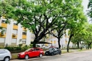 Apartamento de 2 dormitórios, living para 2 ambientes, cozinha, banheiro e área de serviço. Condomínio com portaria 24 horas. Salão de festas com churrasqueira e playground. O apartamento encontra-se 