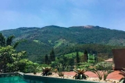 Casa Alto Padrão com vista Privilegiada da Pedra Grande em condomínio