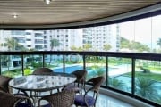 Apartamento com 5 suítes e vaga náutica à 50 metros da praia Enseada - Guarujá/SP