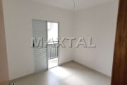 Apartamento no bairro Parada Inglesa, 2 quartos, 1 com terraço, sala, cozinha e banheiro.