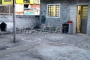 Terreno no bairro da  Vila Guilherme, 596 m², 11 metros de frente com 4 casas antigas.