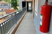 Apartamento à venda com varanda grande, de 33,81m² e  2 dormitórios, na Vila Mazzei.