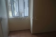 Apartamento de 02 dormitórios,1 banheiro,1 sala e 1 cozinha, 500 metros. Sem vaga