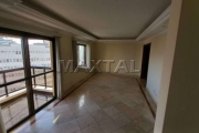 Apartamento 140m², mobiliado. Vende em Santana. 3 suítes, lavabo, lazer completo, depósito, 3 vagas