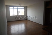 Apartamento 120m² no Bom Retiro à venda, 3 dormitórios, 2 banheiros e 1 vaga.