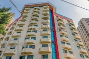 Apartamento em Santana, com três dormitórios, uma suíte, cozinha, dois banheiros, 2 vagas e depósito