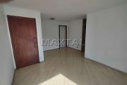 Apartamento na Braz Leme com 3 dormitórios e 2 vagas, lazer completo e quadra de tênis.